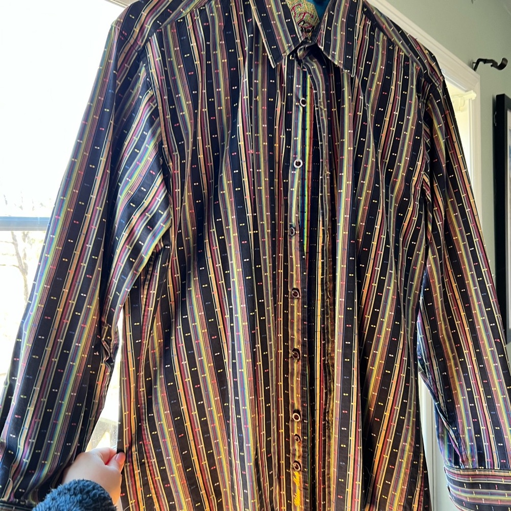 Robert Graham Black and Red Casual Button Down Shirt